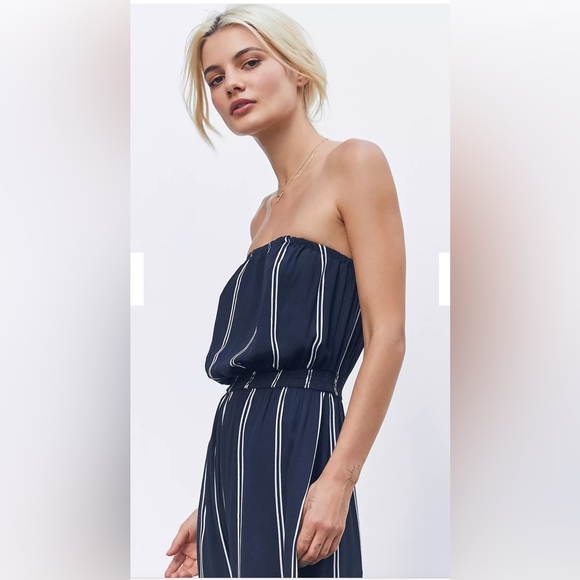 Silence + Noise Jackson Strapless Culotte Jumpsuit -Navy Striped - Picture 5 of 8